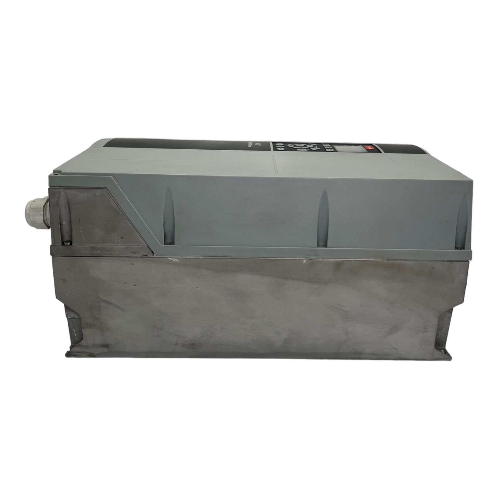 Danfoss VLT FC-102 131L9221 Frequenzumrichter 10HP 16A 7.5kW IP55 380-480VAC