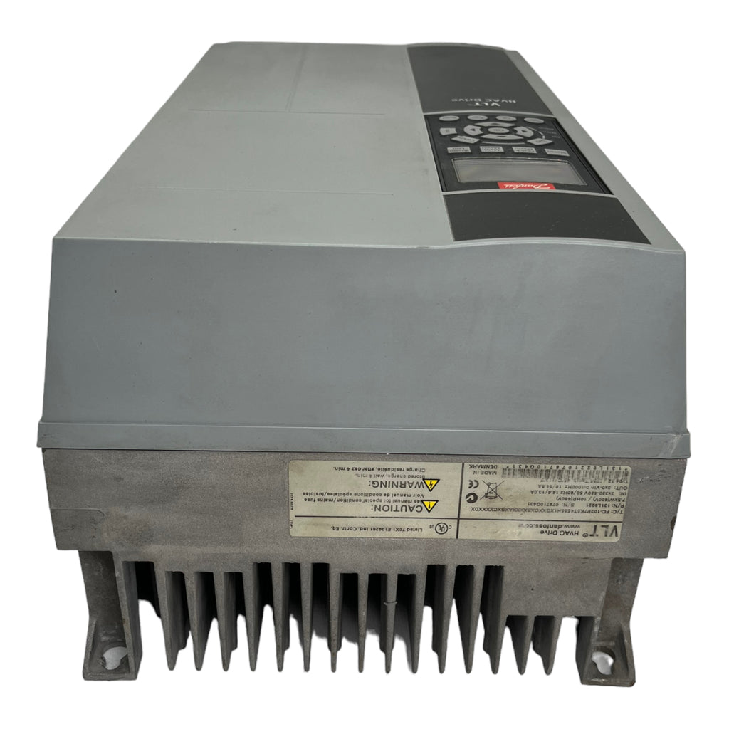 Danfoss VLT FC-102 131L9221 Frequenzumrichter 10HP 16A 7.5kW IP55 380-480VAC