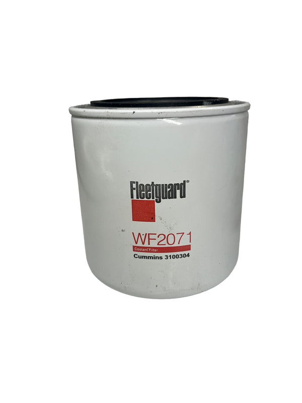 2x Fleetguard WF2071 WF 2071 Kühlmittelfilter coolant filter 3100304