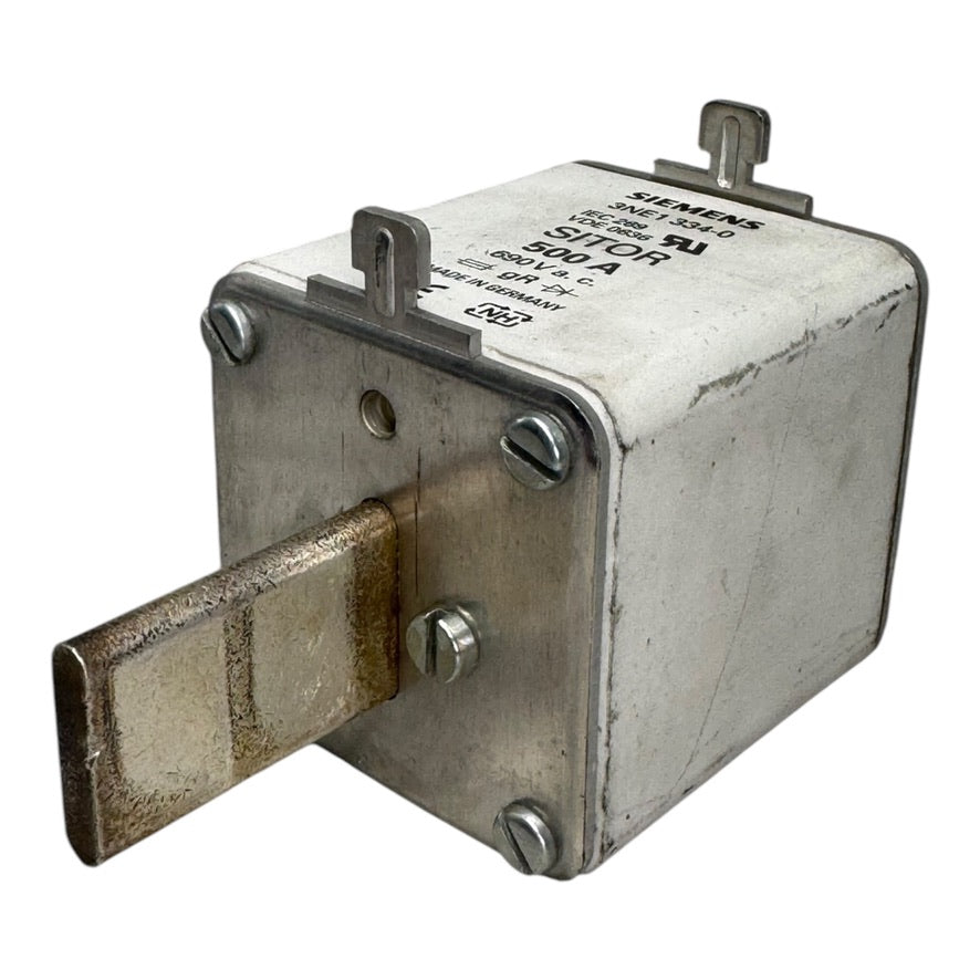 Siemens 3NE1334-0 SITOR-Sicherungseinsatz Sicherung 500A 690V NH2 Gr.2 100kA