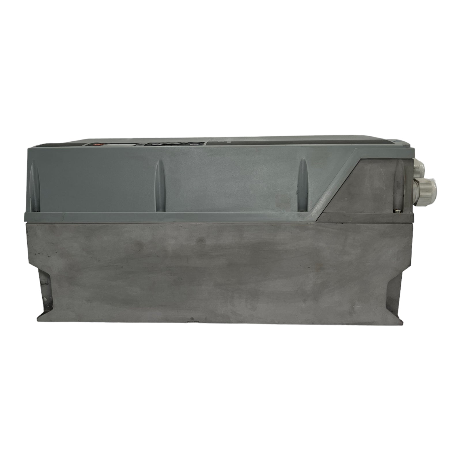 Danfoss VLT FC-102 131L9221 Frequenzumrichter 10HP 16A 7.5kW IP55 380-480VAC