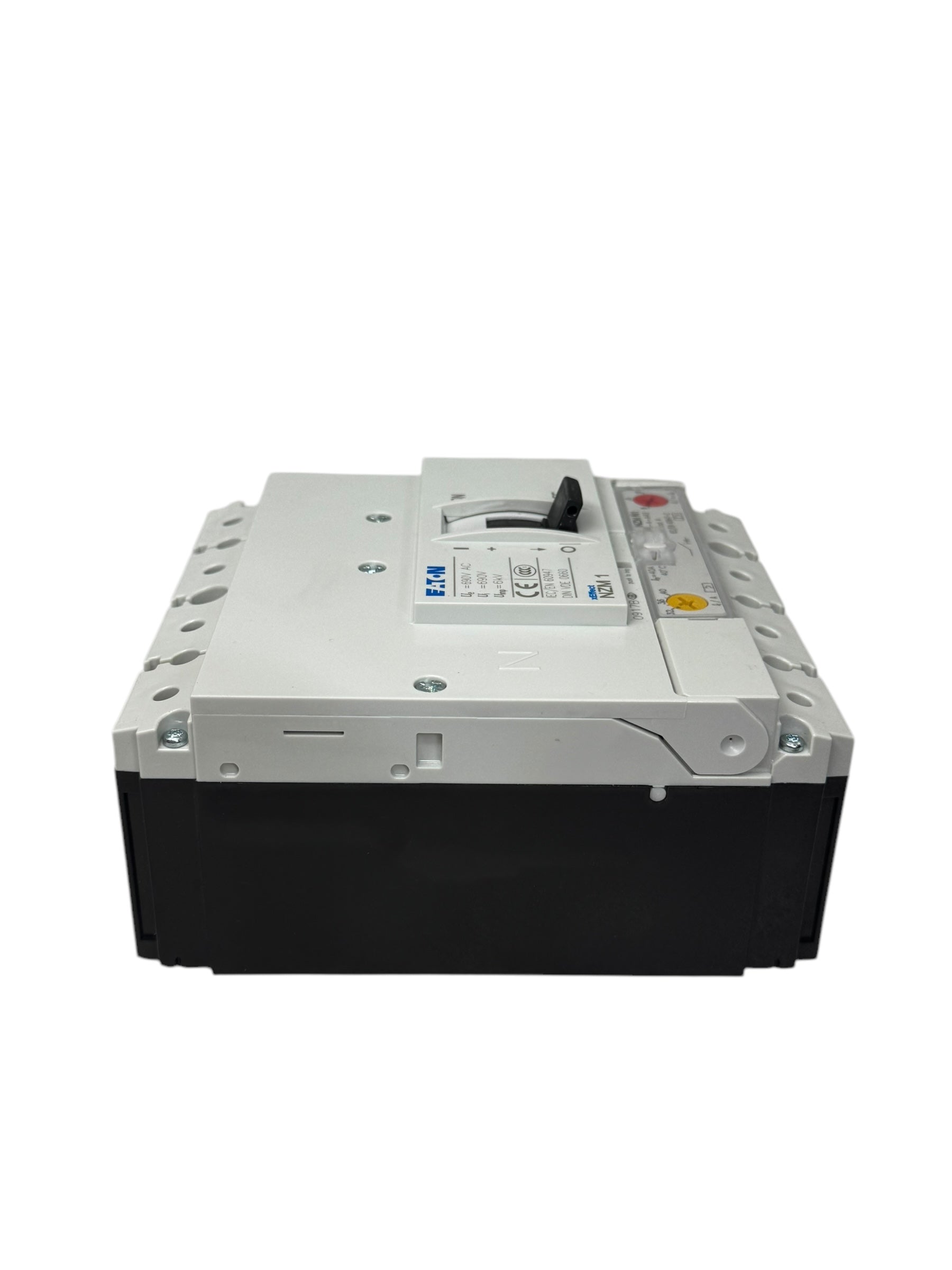 EATON NZMN1-4-A40 NZM1 Circuit breaker Leistungsschalter Schalter 4p 690V AC 40A