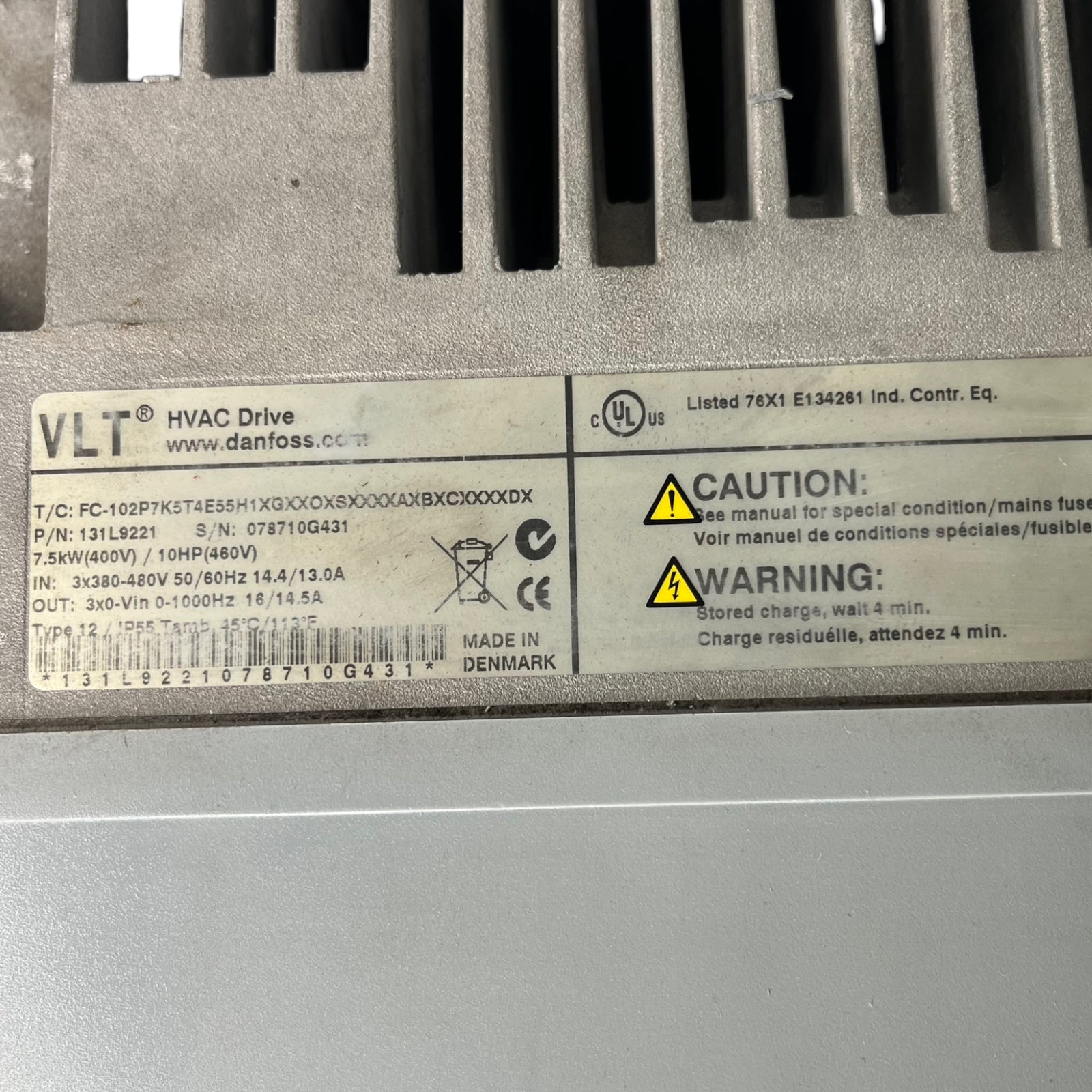 Danfoss VLT FC-102 131L9221 Frequenzumrichter 10HP 16A 7.5kW IP55 380-480VAC