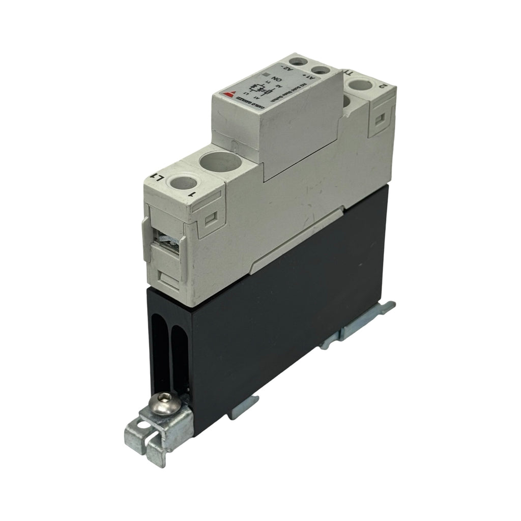 Carlo Gavazzi RGH1A60D15KKE Halbleiterrelais Solid State Relay SSR 600VAC