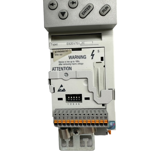 Lenze E82EV751_2C / E82ZBC Frequenzumrichter Inverter 0,75kW / 1HP