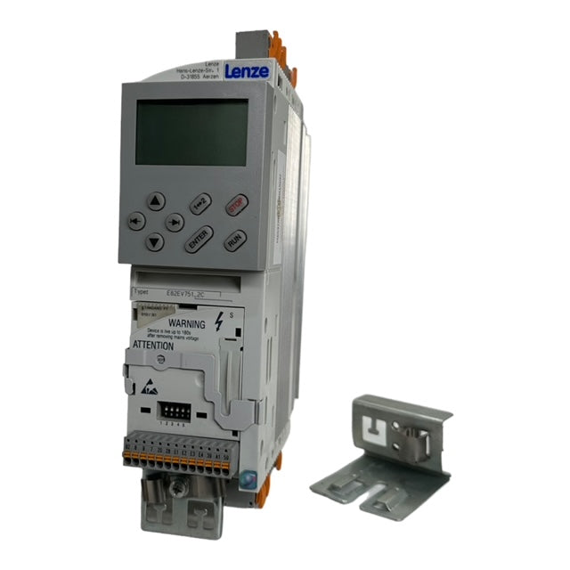 Lenze E82EV751_2C / E82ZBC Frequenzumrichter Inverter 0,75kW / 1HP