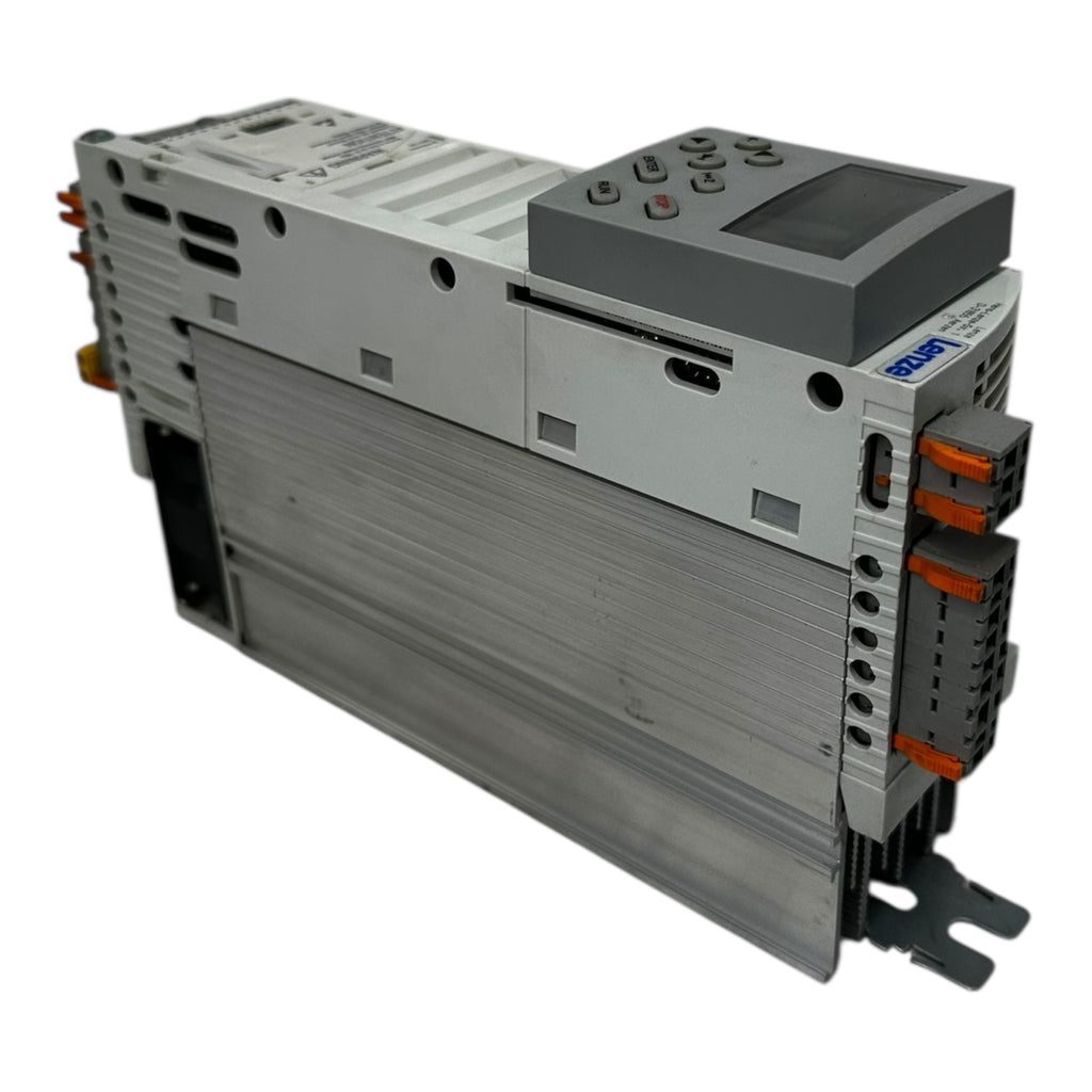 Lenze 8200 Vector / E82EV152_2C Frequenzumrichter Inverter 1,5kW