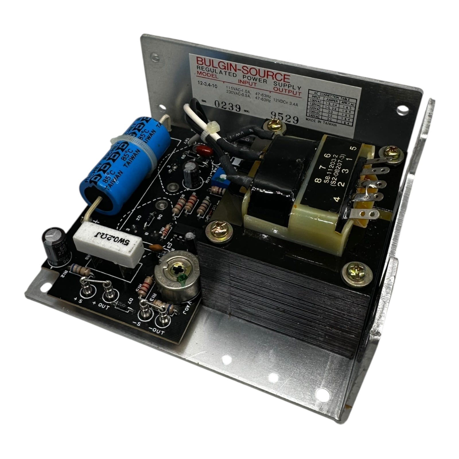 Bulgin-Source 12-3.4-10 Netzteil 12VDC 3.4A Schaltnetzteil Stromversorgung