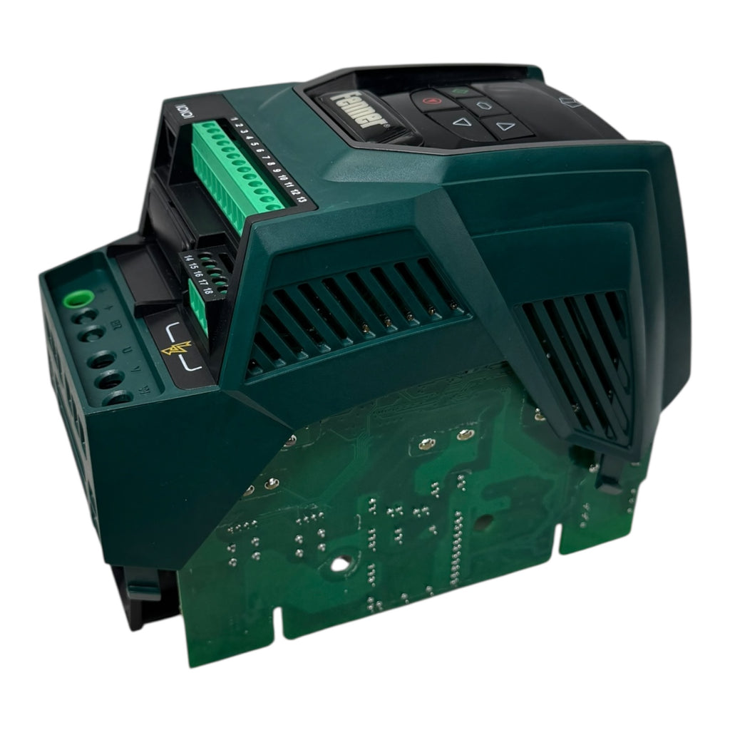 Fenner QD:Neo 572N40P7 Frequenzumrichter 0,75kW 380-480V 2,2A 0-500Hz 3PH UNUSED