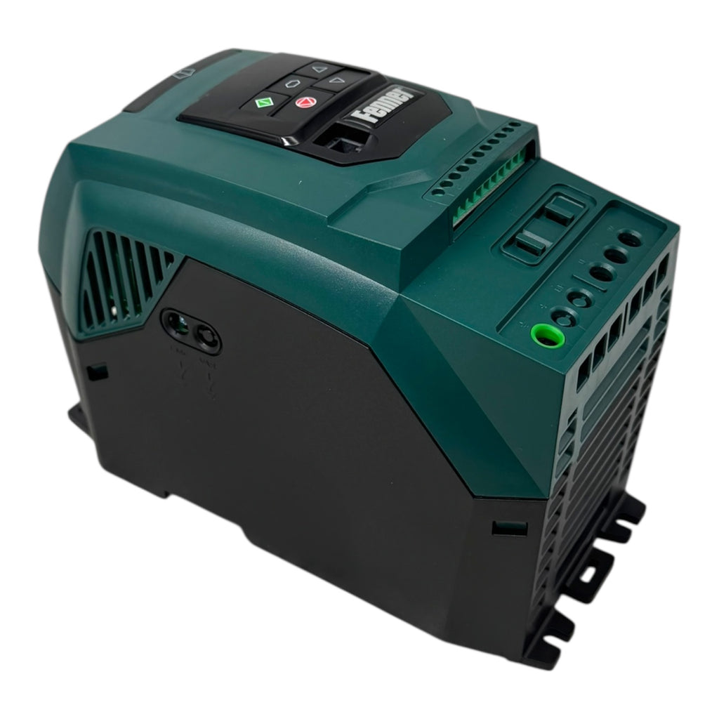 Fenner QD:EVO 572E22P2 Frequenzumrichter 2,2kW 10,5A 200–240V 3PH IP20 UNUSED