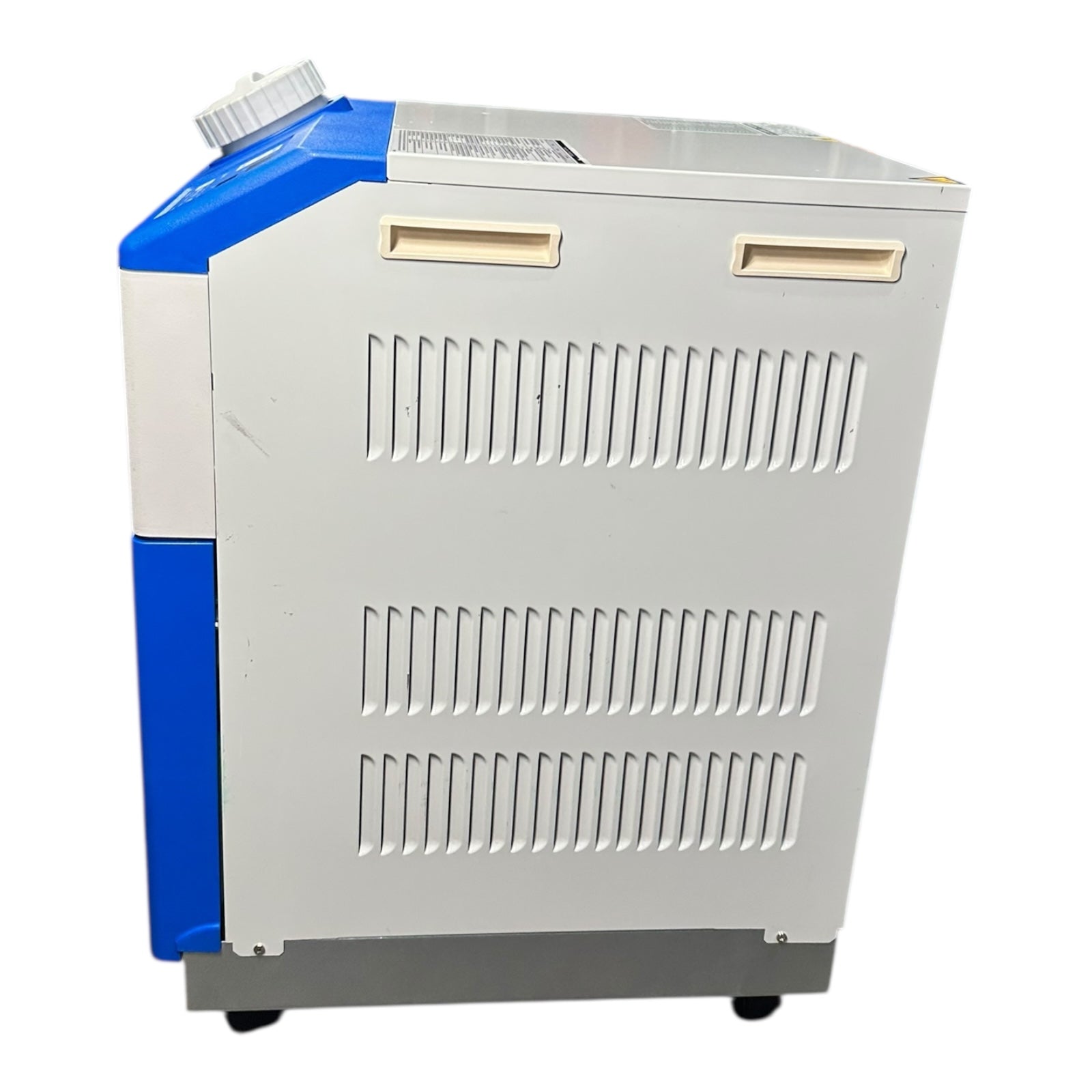 SMC HRS030-A-20-T Thermo Chiller Kühl- und Temperiergerät 230 V R407C neu