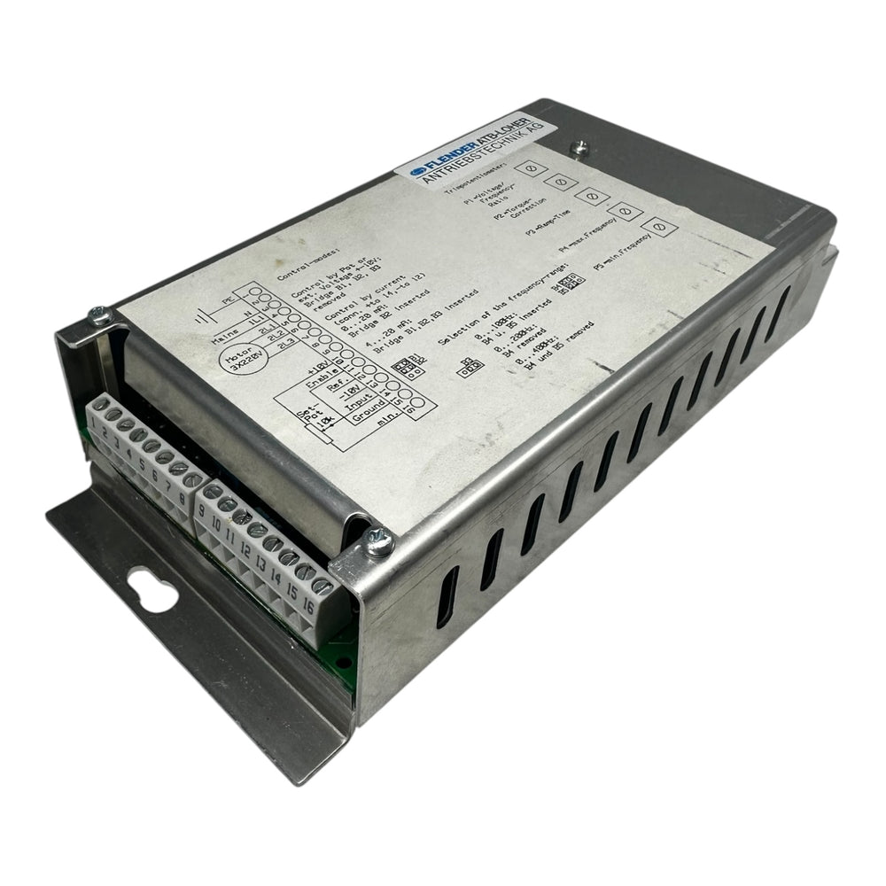 Flender ATB Frequenzumrichter OW2/220KTS 230V 2A 3x230V 100Hz Antriebstechnik