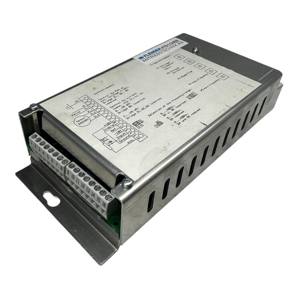 Flender ATB Frequenzumrichter OW2/220KTS 230V 2A 3x230V 100Hz Antriebstechnik