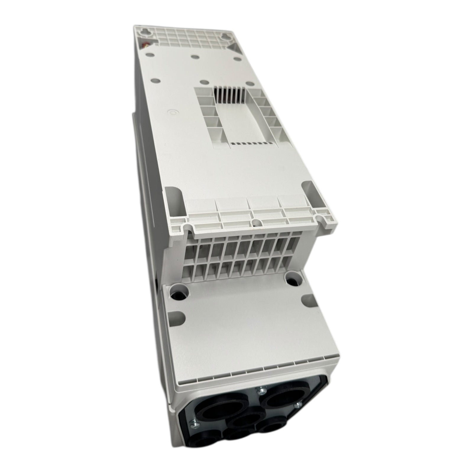ABB ACH580-01-07A3-4+B056 Frequenzumrichter 3PH 7.2A 3kW 98W 400/480Vac