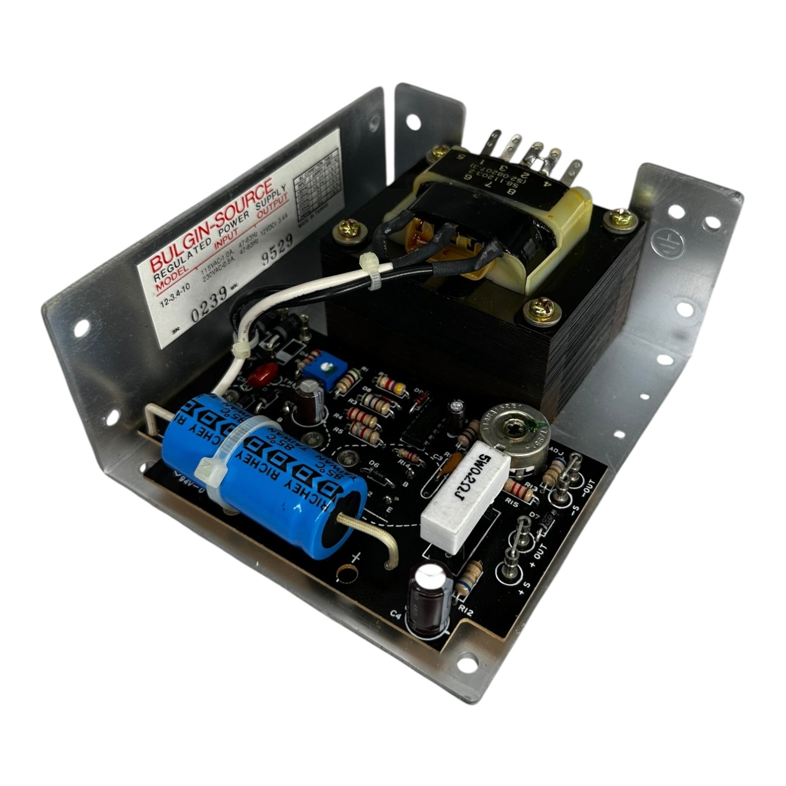 Bulgin-Source 12-3.4-10 Netzteil 12VDC 3.4A Schaltnetzteil Stromversorgung