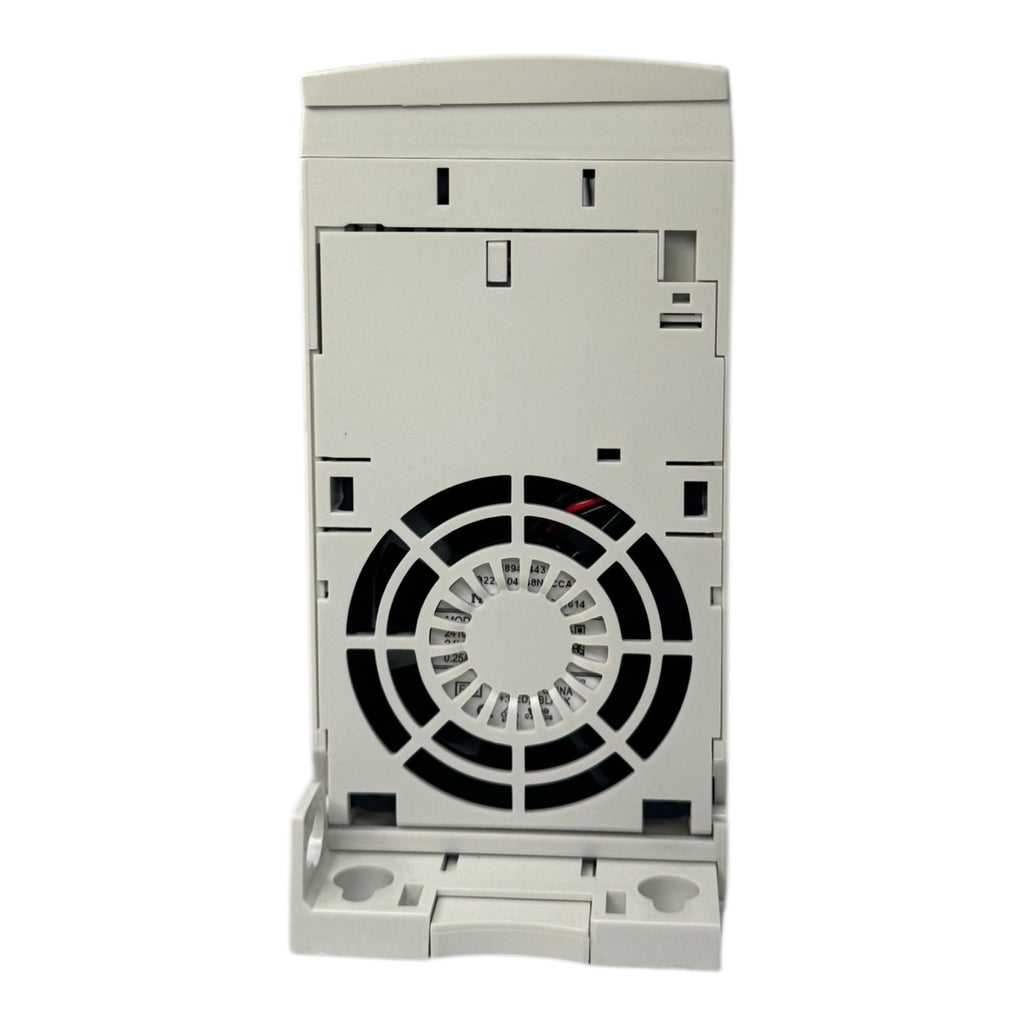 ABB ACS150-03E-07A3-4 Frequenzumrichter 3-Phasen 3kW 4HP 400Vac 7,3A 500Hz