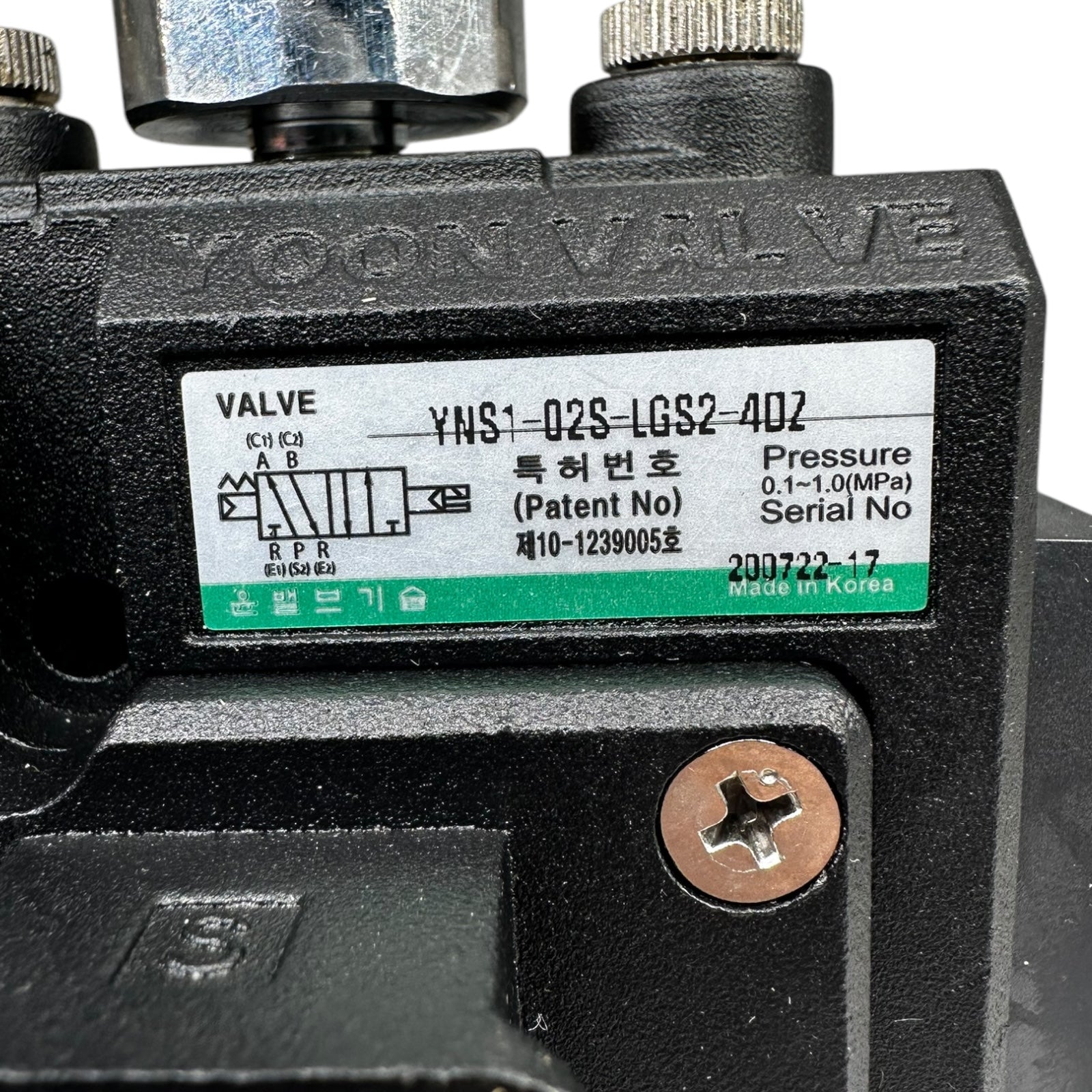 YOON VALVE YNS1-02S-LGS2-40Z Ventil