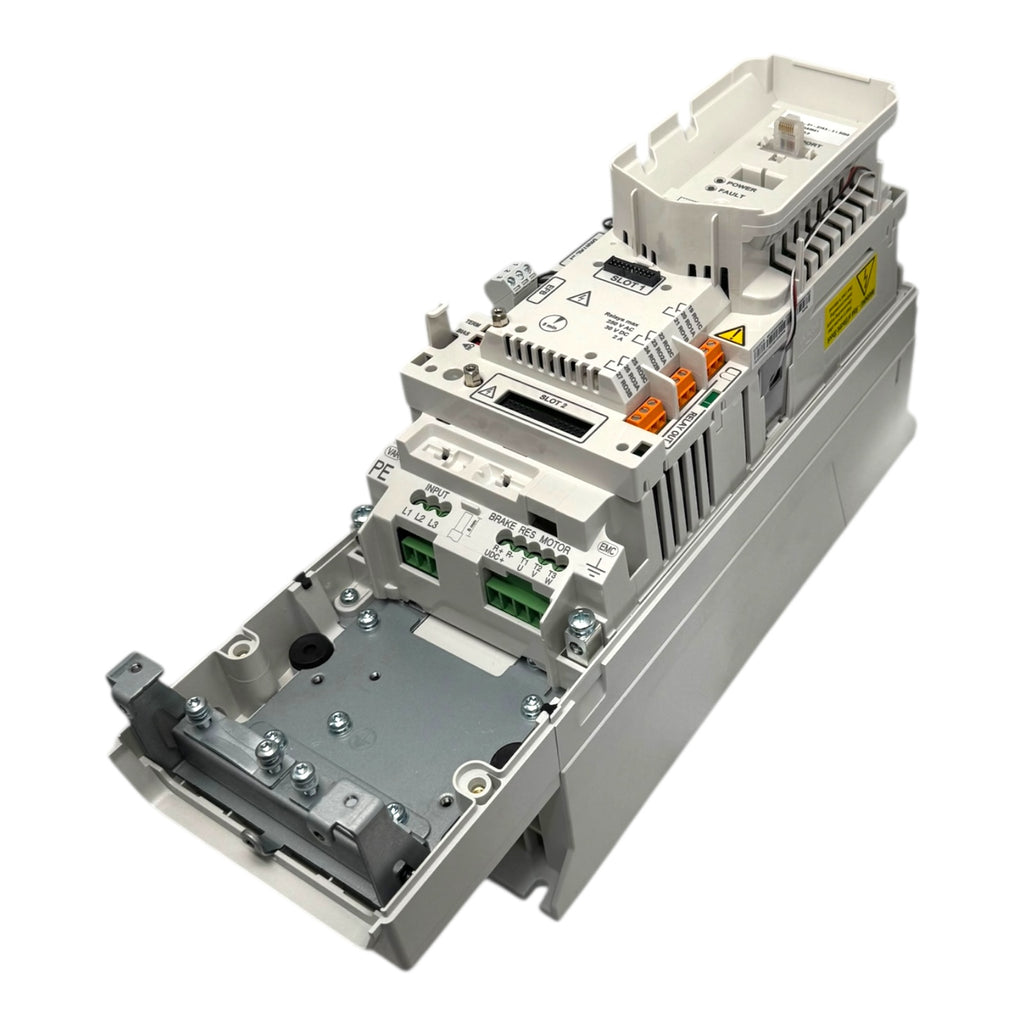 ABB ACH580-01-07A3-4+B056 Frequenzumrichter 3PH 7.2A 3kW 98W 400/480Vac