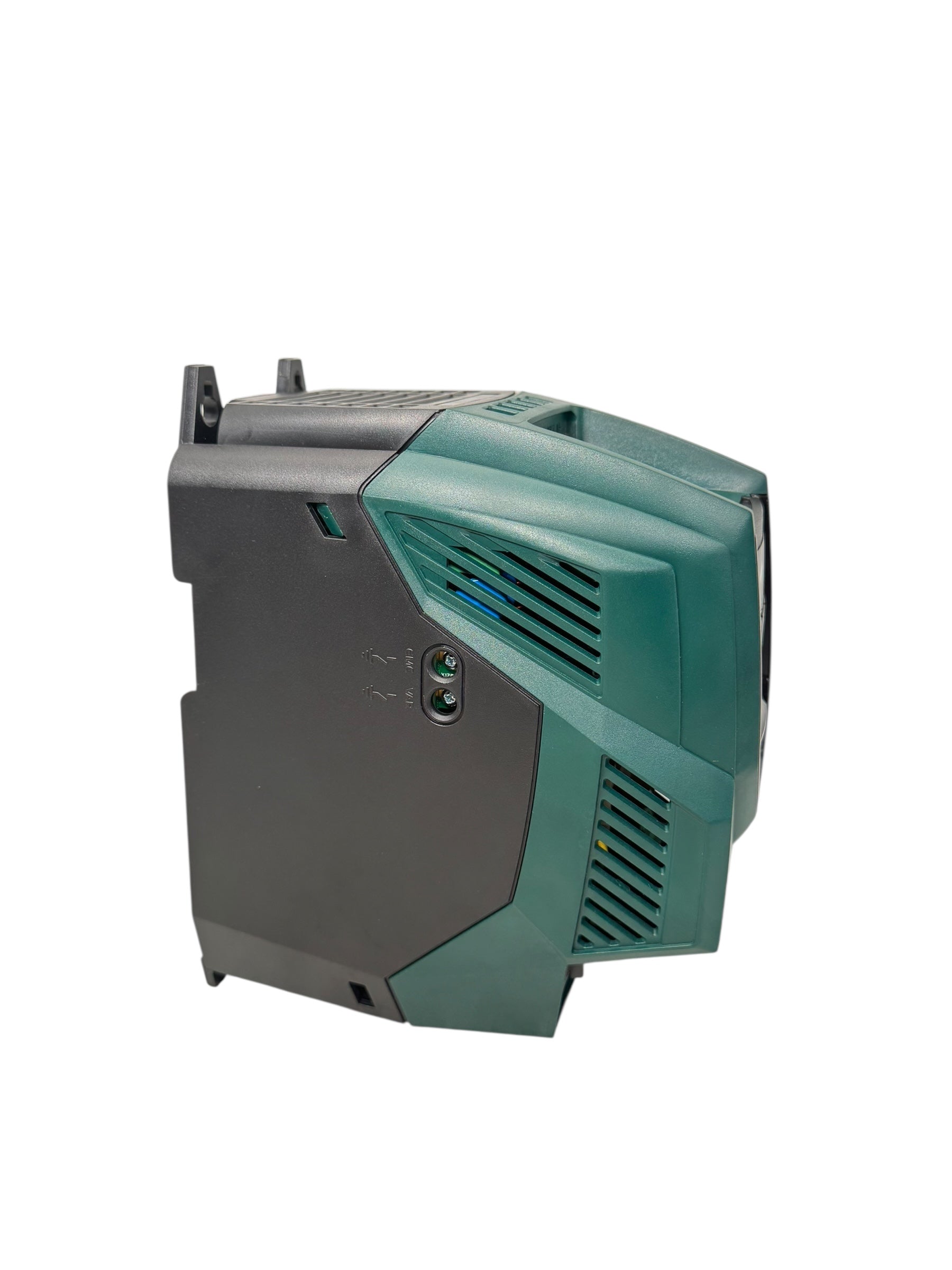 Fenner QD:Neo 572N22P2 Frequenzumrichter 2,2kW 10,5A 200-240V 3PH UNUSED