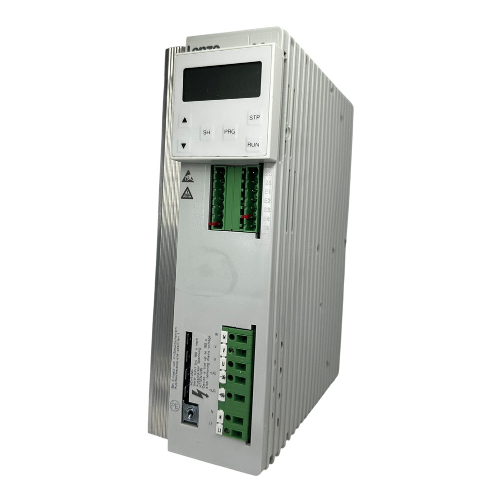 Lenze EVF8203-E Frequenzumrichter 1,5kW 3x230V mit Bedienmodul EMZ8201BB