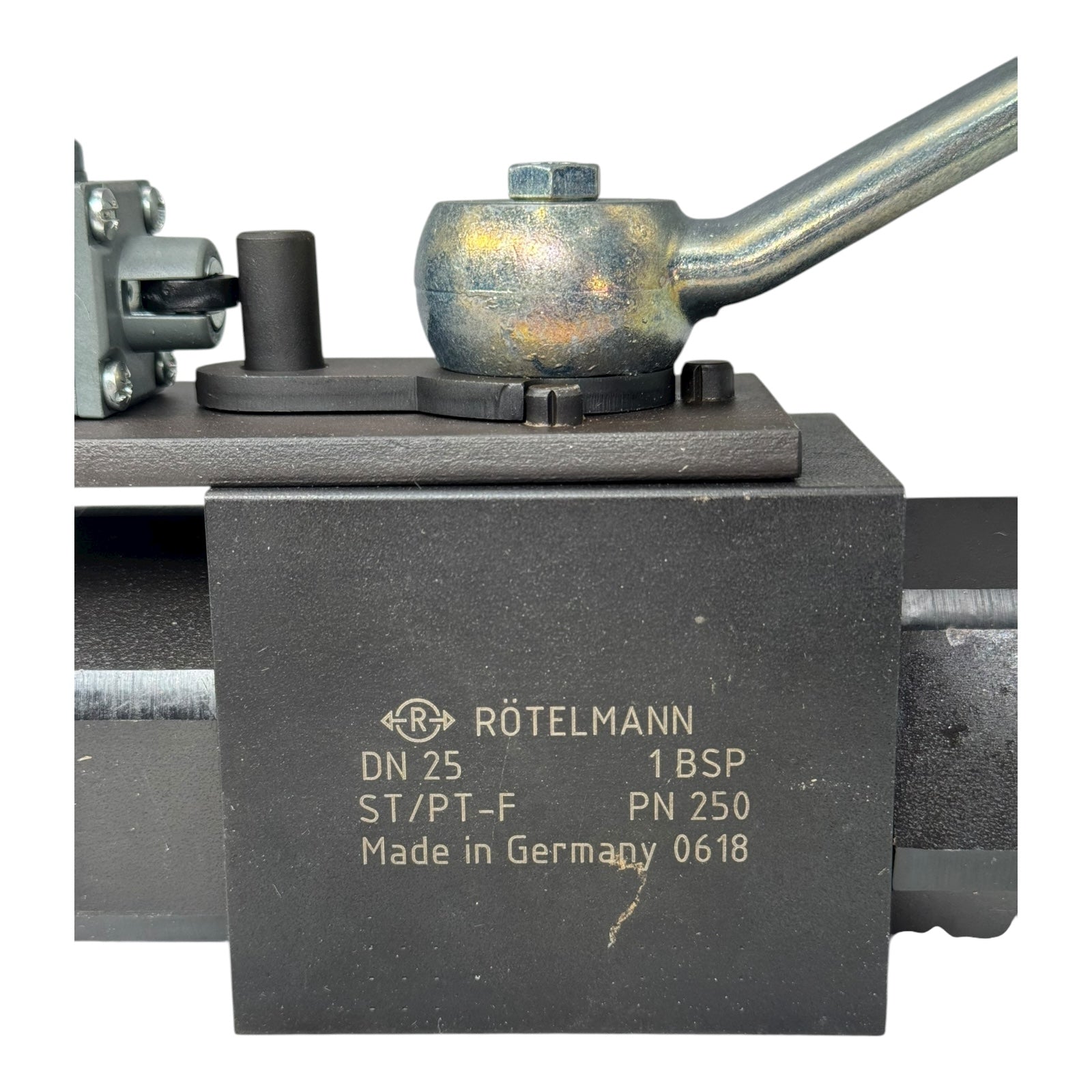 Rötelmann ST/PT-F DN25 PN250 Kugelhahn 1” BSP mit ABB LS32P13B11 Endschalter
