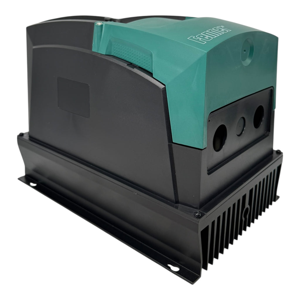 576B24P0 Frequenzumrichter 4kW 200-240V 15A 3PH S/W 1.20 UNUSED