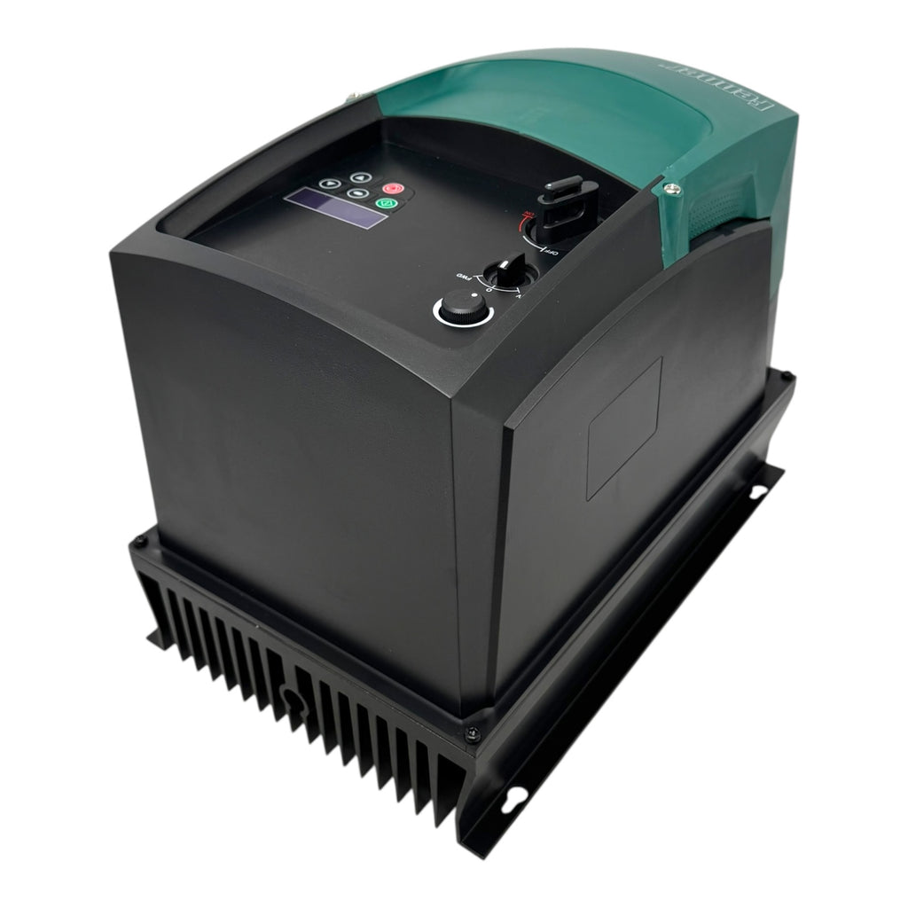 576B24P0 Frequenzumrichter 4kW 200-240V 15A 3PH S/W 1.20 UNUSED