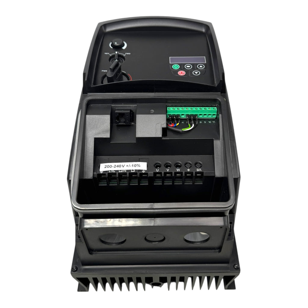 576B24P0 Frequenzumrichter 4kW 200-240V 15A 3PH S/W 1.20 UNUSED