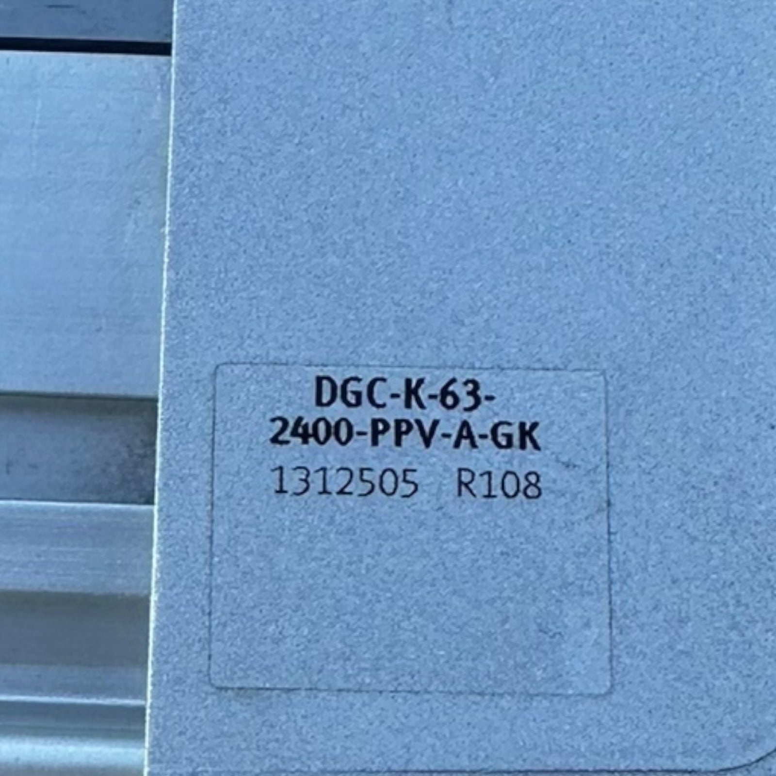 Festo DGC-K-63-2400-PPV-A-GK Linearantrieb Pneumatikzylinder 2400 mm 1312505