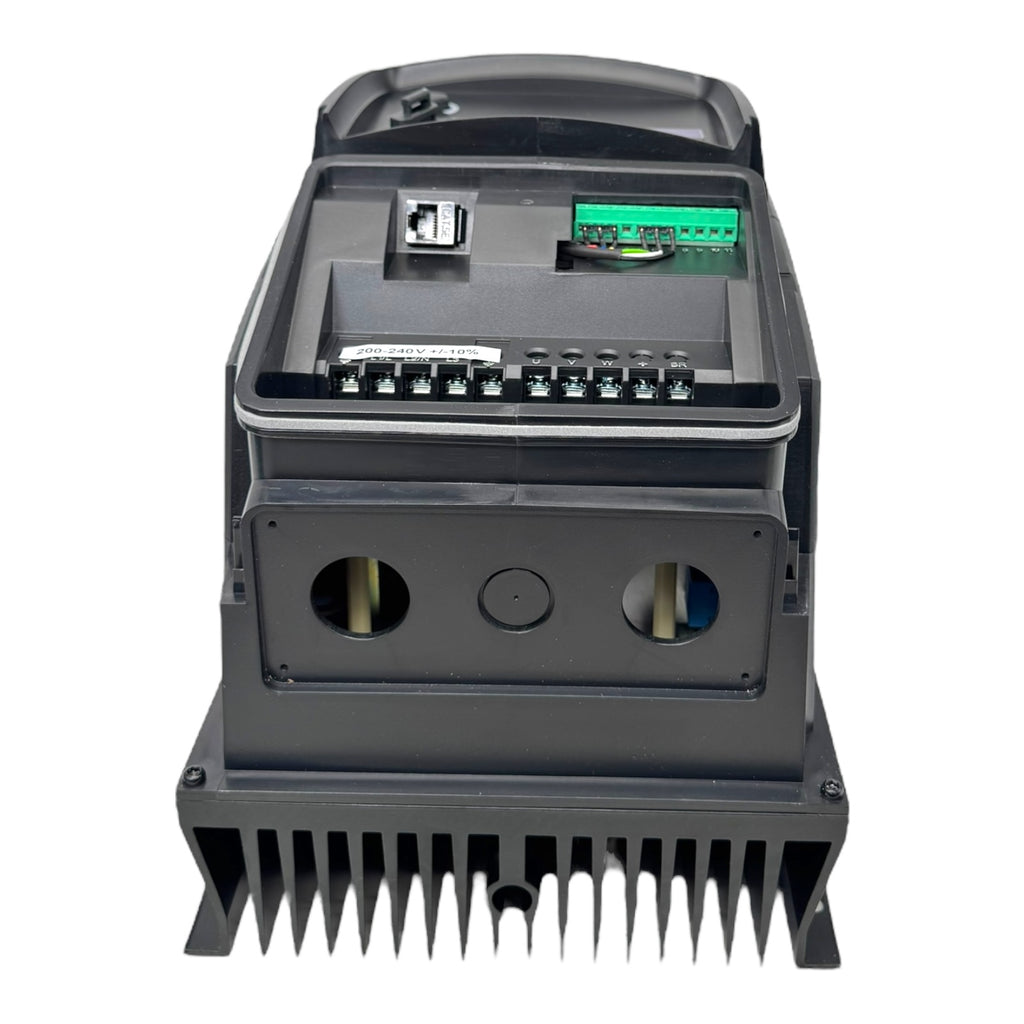 576B24P0 Frequenzumrichter 4kW 200-240V 15A 3PH S/W 1.20 UNUSED
