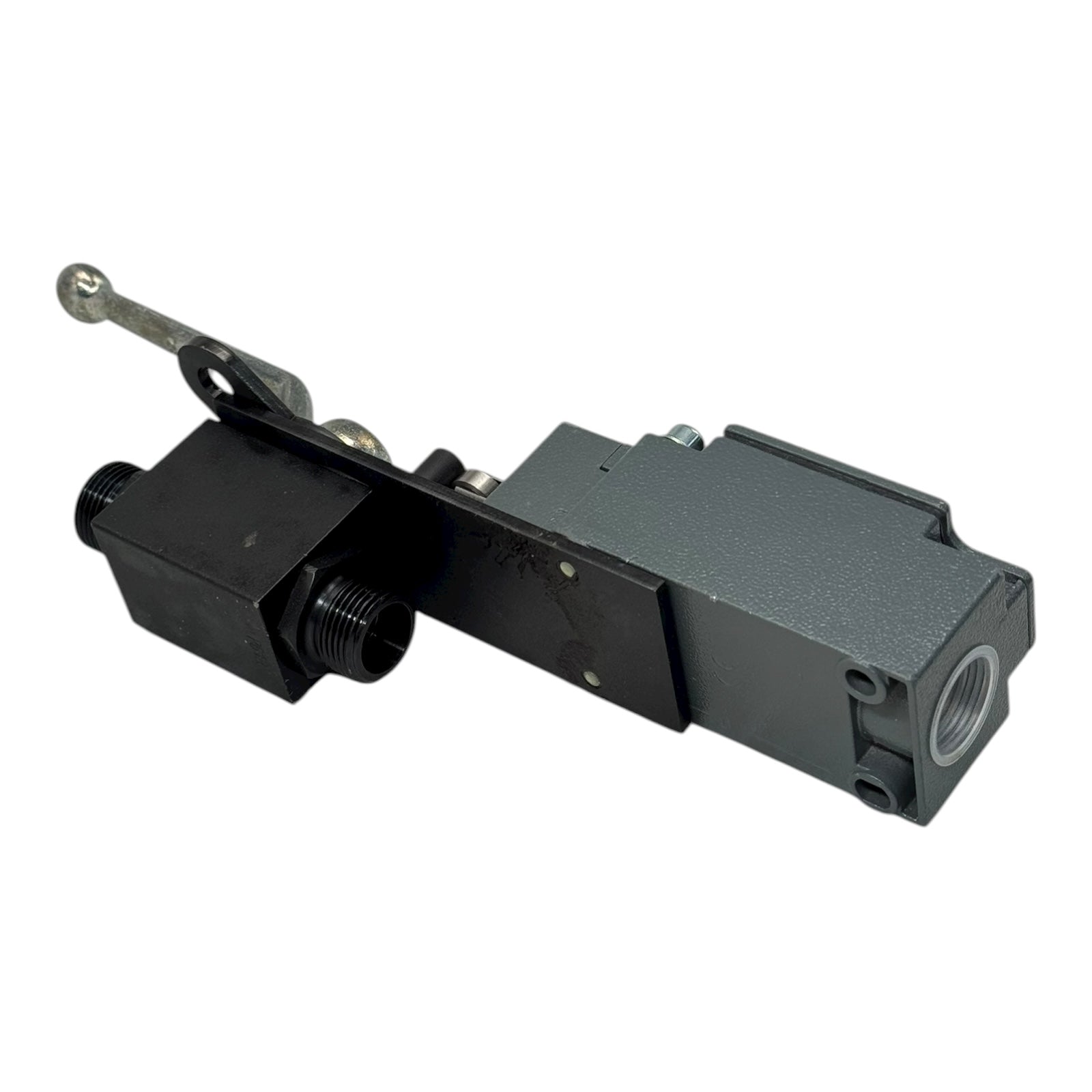 Rötelmann ST/POM-N DN8 PN500 Kugelhahn 1/4” mit ABB LS40M13L20 Endschalter