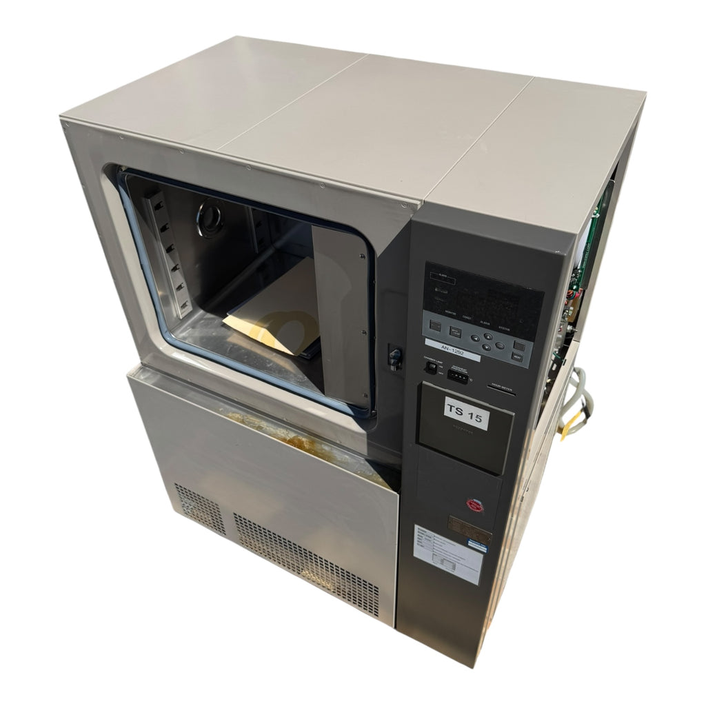 Espec MC-711T Klimaprüfschrank 400V 3Ph 7A 155kg Umweltsimulationskammer