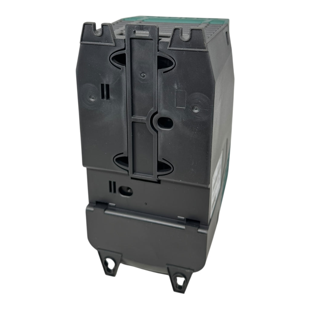 Fenner QuickDrive E 572B22P2 Frequenzumrichter 10,5A 2,2kW 200-240V 3PH UNUSED